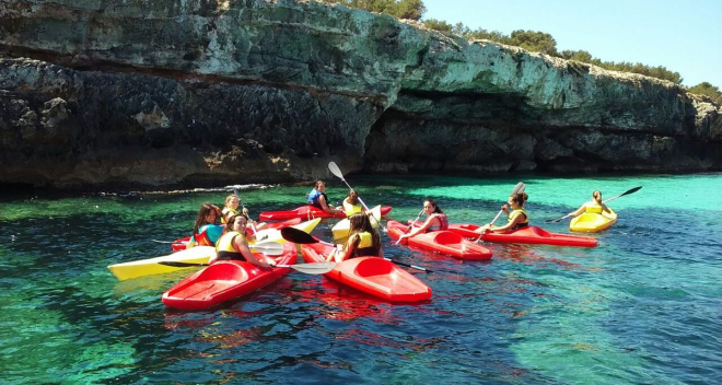 Curso Paddle surf y Kayak dirigido a niños de 8 a 12 años.